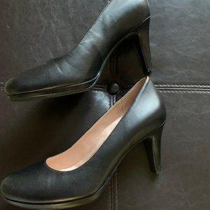 Naturalizer Michelle Pumps
